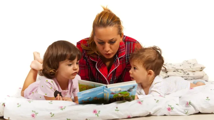 أفضل التطبيقات لقراءة قصص الأطفال قبل النوم