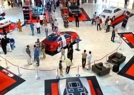 مهرجان دبي الدولي للسيارات: استعراض لأحدث السيارات والتقنيات
