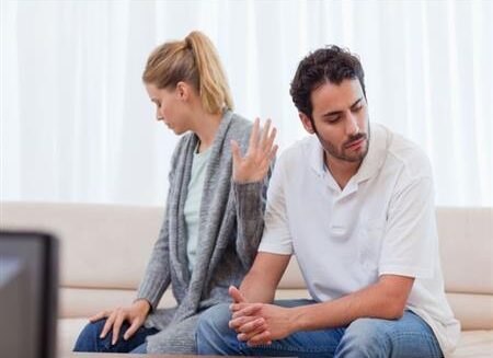 صفات الزوجة الخائنة وكيفية التعامل معها